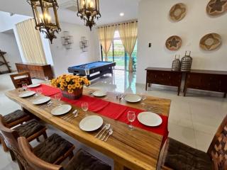 DesaruTropInnCorner BBQHut LuxPool Hoops&KTVPartyON - 4