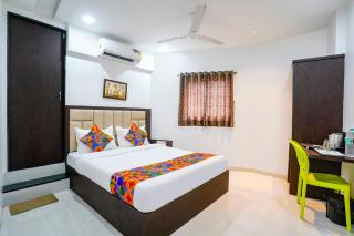 FabExpress Shahi Palace - Nr - Mumbai International Airport - 9
