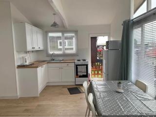 Foxys Seaside Retreat - Withernsea - 6