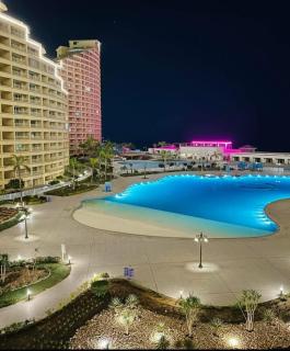 بورتو السخنه الاهرامات - 1