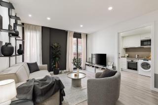 Heures - 2 bedroom, office and pool in Les Corts - 0