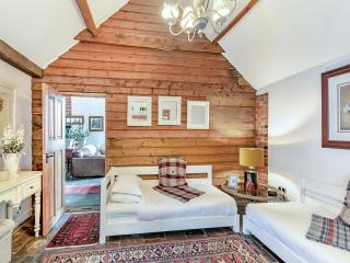 The Barn - Uk49371 - Send - 3