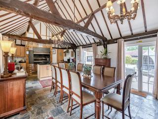 The Barn - Uk49371 - Send - 1