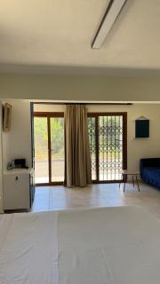 Helvetia Luxury Pool Villas - Kriopigi - 9