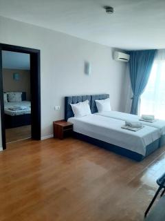 Hotel Ray - 9