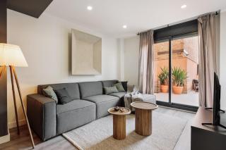 Tortosa - 3 bedrooms and a terrace in Les Corts - 1