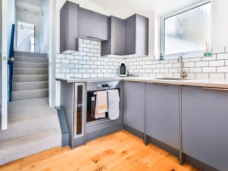 Sea View - Hollington - 4