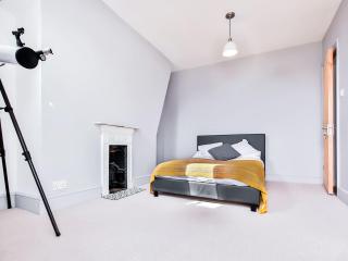 Sea View - Hollington - 1
