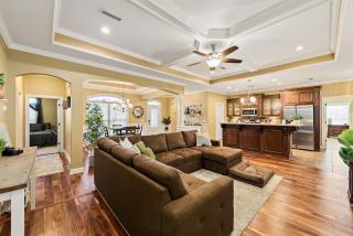Relax at the Ridge 4BR 3BA - Enterprise - 4