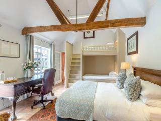 The Cottage - Uk49370 - Send - 1