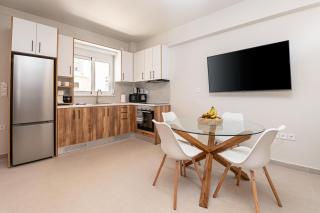 Niman Beachside Apartments - Chania - 3