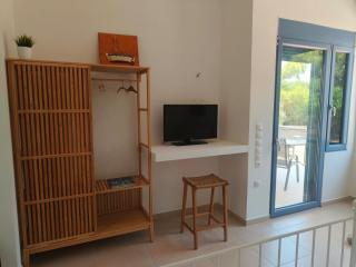 Fyki Salty Studio - Áyioi - 5