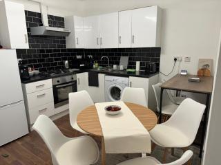 Entire Apartment in Central London - London - 3