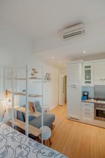 Artemar Studio x3 with sea glimpse - Trieste - 1