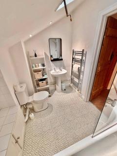 One Threadneedle Street, Dedham - Dedham - 1