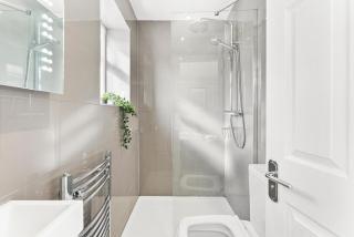 The Augustine - Exceptionally stylish - Canterbury - 3