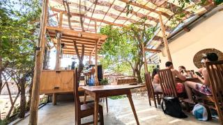 The Riptide Womens Hostel - Pottuvil - 4