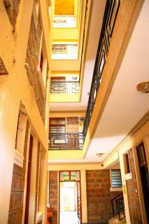 Desert Rose Hotel - Voi - 3