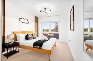 Luxury 2 Bed Apartment - Balcony - Fast Wi-fi - Netflix - Parking 410C - 8