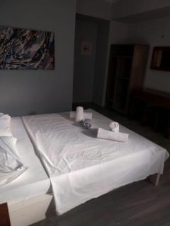 Spyridoula's Guest House - Himare - 9