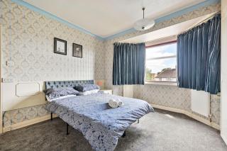 Your perfect home away from home - Brent - 3