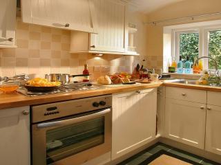 2 Bed in Coniston LCC17 - Coniston - 3