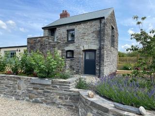 1 bed property in Cardigan 83918 - Cilgerran - 0