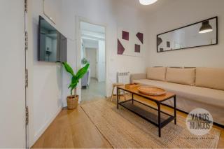 Explora Madrid para 7, al pie de Gran Vía E2 - 8