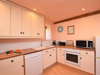 2 Bed in Godshill IC129 - Godshill - 4