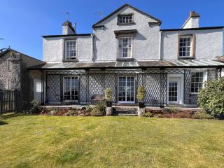 2 Bed in Grange Over Sands LCC01 - Grange Over Sands - 0