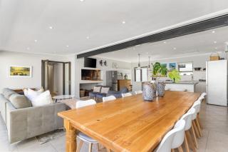 8 on Nivenia by Host Agents - 3