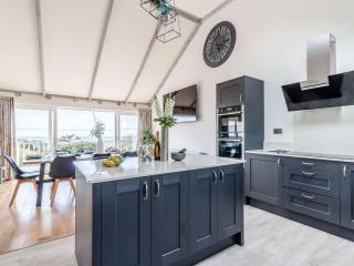 4 Bed in Tintagel 75335 - Forrabury - 3