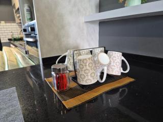 13pax BAYU EXECUTIVE SUITE 3R2B, SEASIDE, ROOFTOP BBQ, WATERSPORT, Pool, Wifi, 50"TV - 3