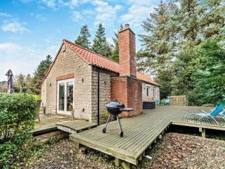2 Bed in Robin Hoods Bay G0179 - Staintondale - 3