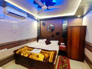 Hotel Shree Hanumaan G Near Shree Ram Janam bhoomi &Temple - RamKot Fort - Restaurant & Free Public Parking - Fully Air Conditioning Rooms - Best Hotel - Ayodhya - 9