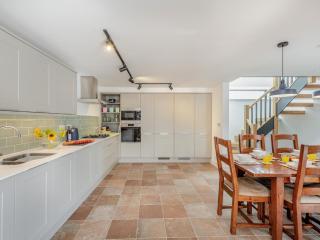 3 Bed in Brixham 90614 - Brixham - 2