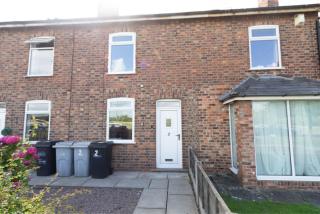 Convenient 2BR Near Manchester Airport - Manchester - 3