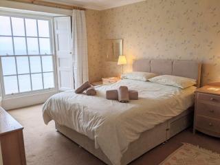 2 Bed in Tenby FB164 - Tenby - 5