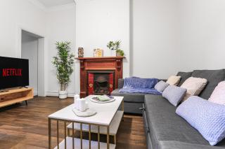 Spacious 4 Bedroom House Darling Harbour-10 Guests - Sydney - 7