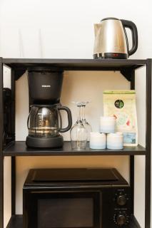 Airport Runway View from terrace|Coffee Maker|Luxe - Pune - 6