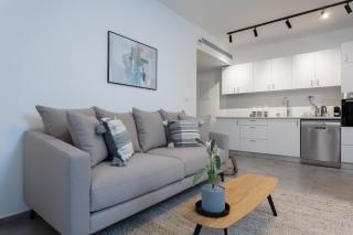 Lime Luxe Haifa - 2BR by the SEA - Mashabbe Sade - 2