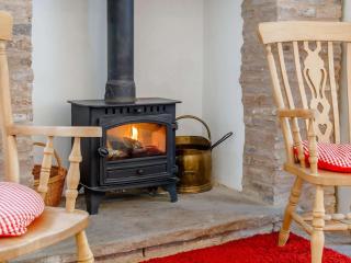 3 Bed in Llangorse BN331 - Cathedine - 3