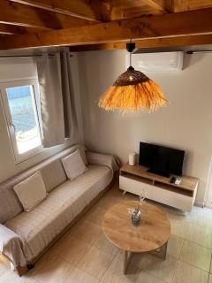 Wooden Loft 3min Walk to Beach - 1