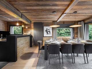 Chalet centre Megève avec hammam et terrasse, 5 chambres en suite, proche commerces - FR-1-569-181 - Megève - 1
