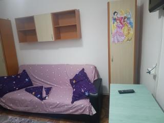 Apartament 2 camere Mangalia, parter-gradinita, 5 min de Portul Turistic - Mangalia - 1
