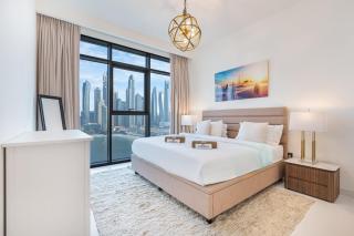 Modern Home with Incredible View & Private Beach - Dubai - 9