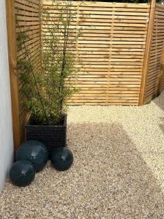 The Den - Newlyn East - 5