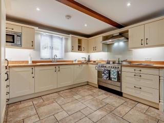 3 Bed in Lulworth Cove DC139 - West Lulworth - 8
