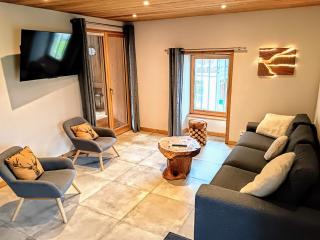 Chez Léon, Jacuzzi et sauna dès le 1er septembre 2025 - Samoëns - 2