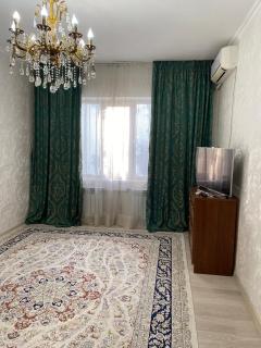 2 комнатная большая уютная квартира в центре города - Schymkent - 6